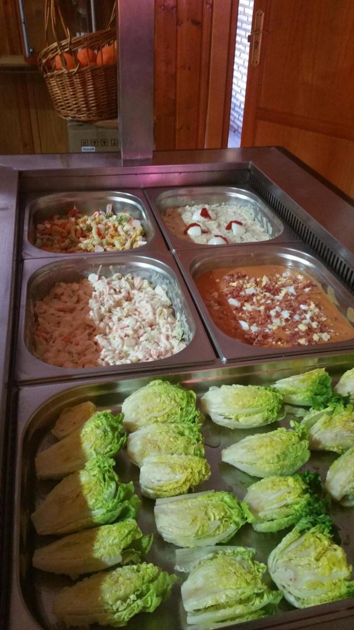 Hostal Restaurante El Parador Alcaracejos Екстер'єр фото